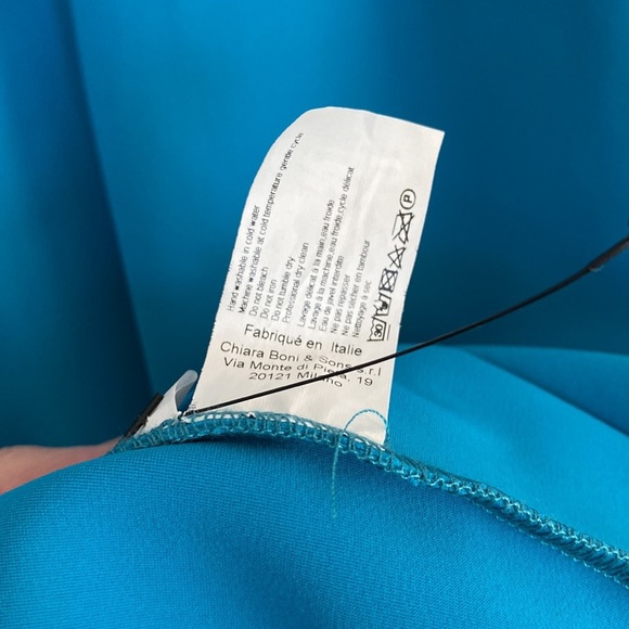 CHIARA BONI V-Neck Knee-Length Dress Size: Small Sz 42 - Picture 14 of 16